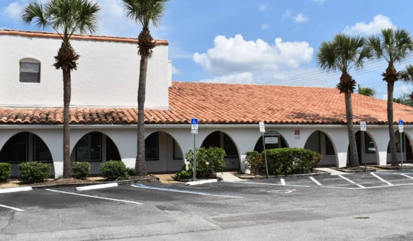 Crealde Business Center